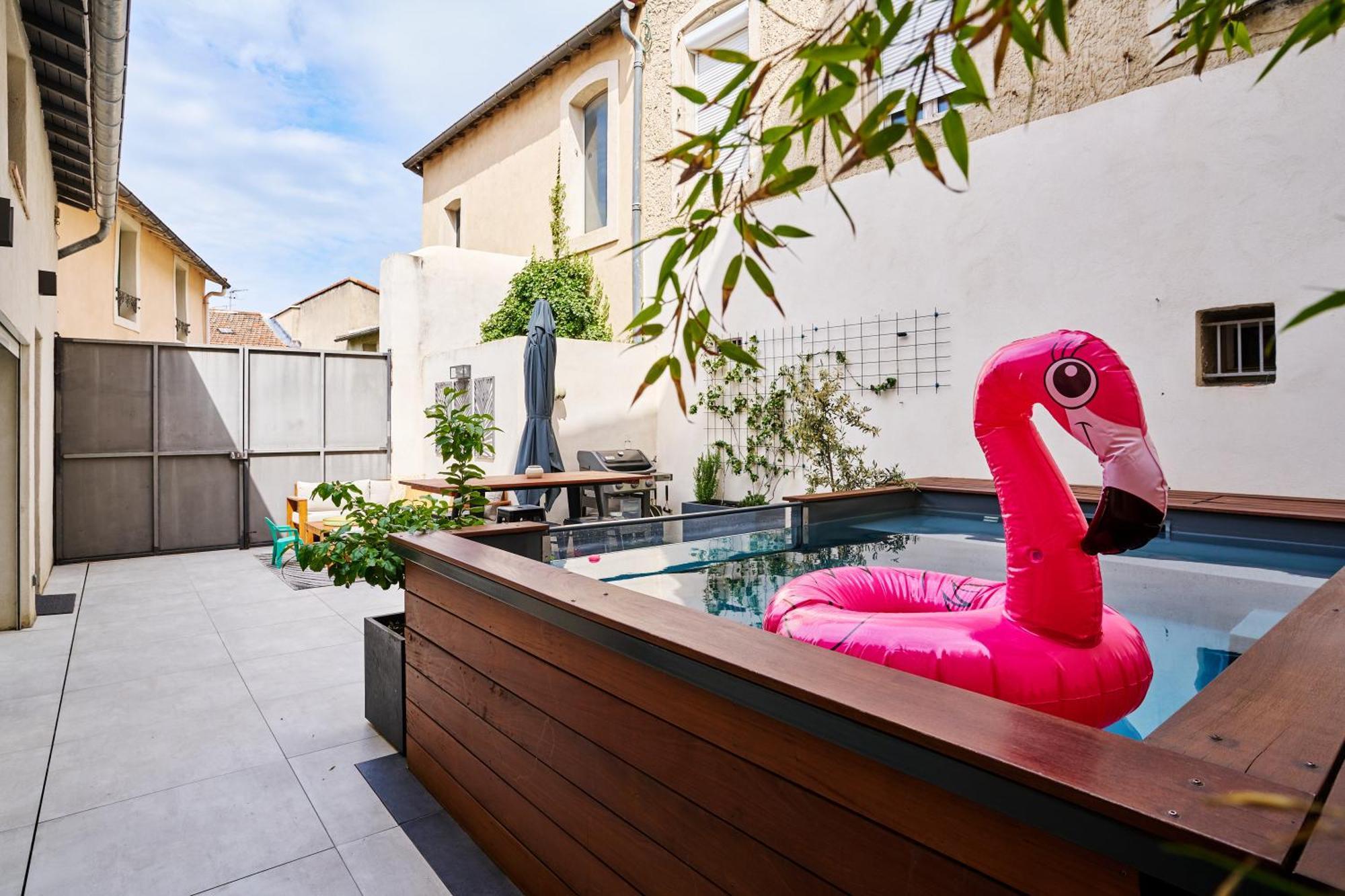 Maison De Ville Moderne Climatisee Avec Piscine Morieres-les-Avignon Exterior photo